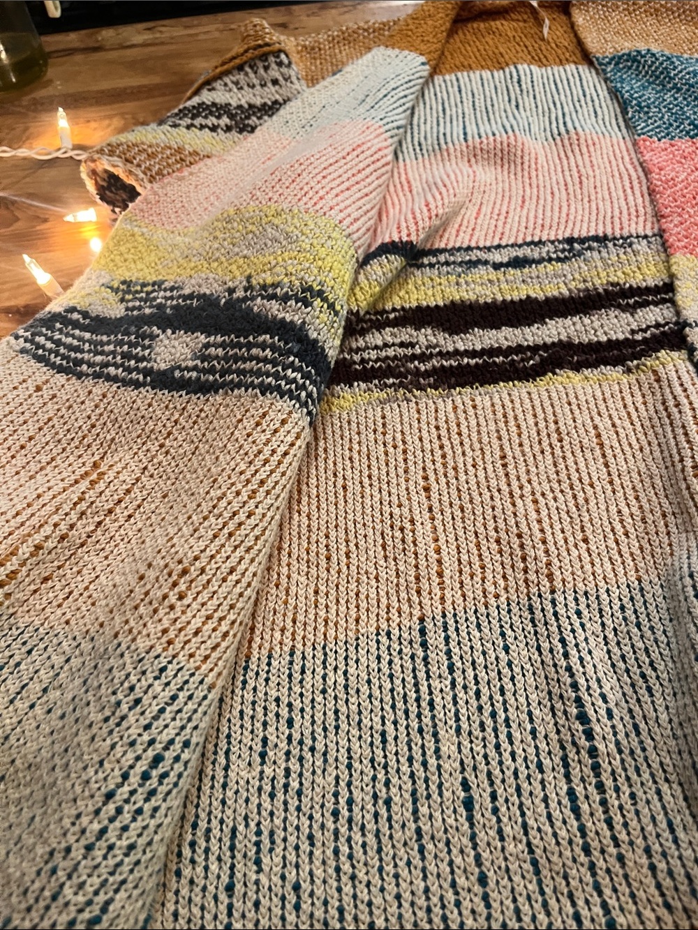 Free People oversized Cable Knit Sweater Cardigan - Picture 4 of 16
